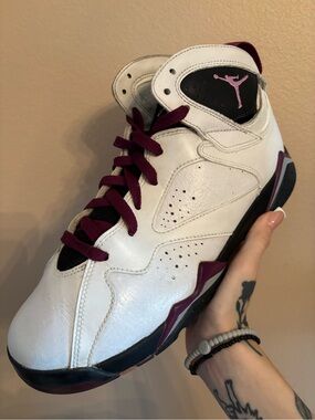 Air Jordan 7 Retro GG 'Fuchsia Glow'